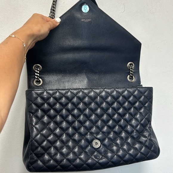 YSL Saint Laurent Navy quilted Envelope bag - Picture 10 of 13